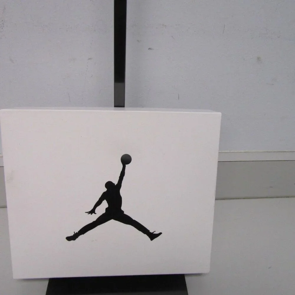 NWT Jordan Zip Wallet Pouch with Key Clip